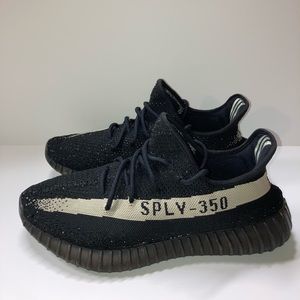 Size 10.5 - adidas Yeezy Boost 350 V2 Oreo 2016